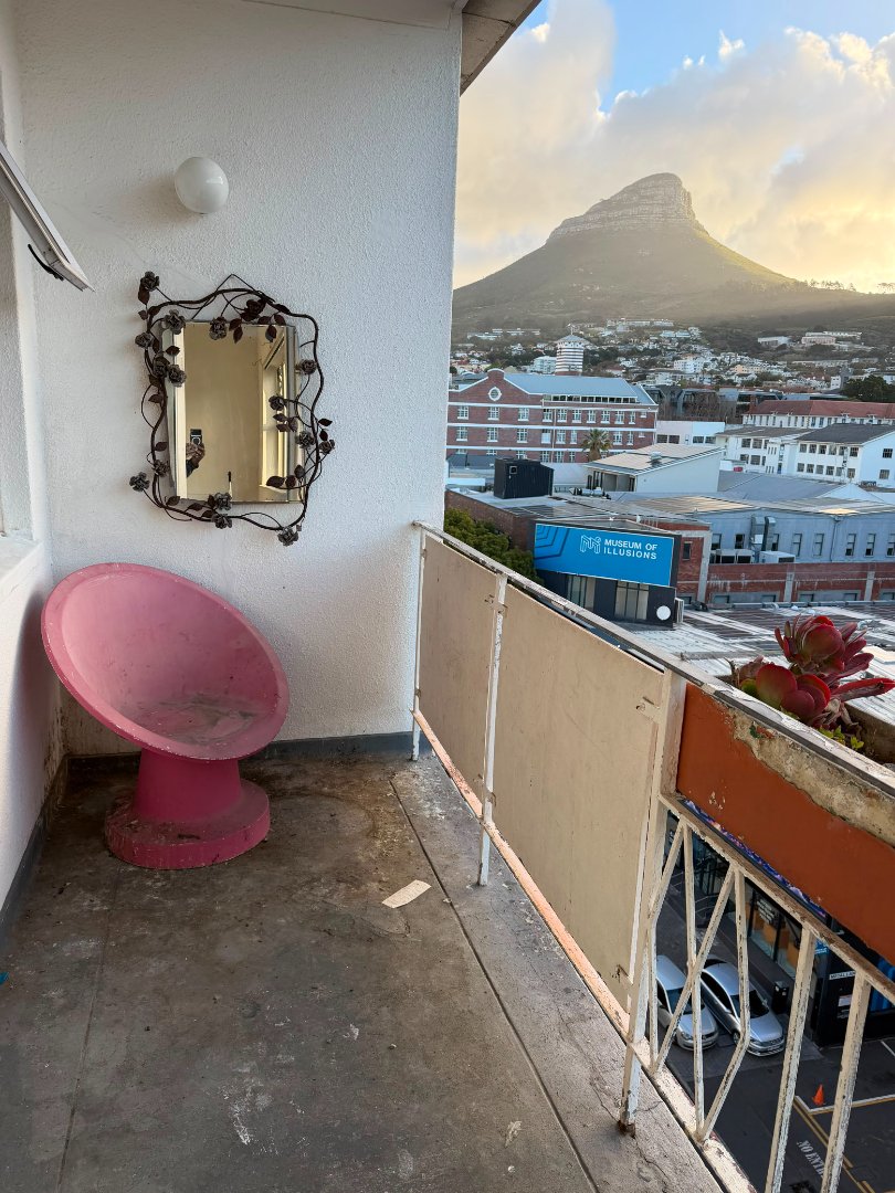 1 Bedroom Property for Sale in Cape Town City Centre Western Cape